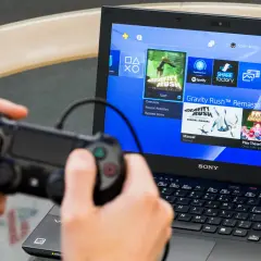 PS4 na laptopie: Remote Play czy karta? Wybierz idealną metodę