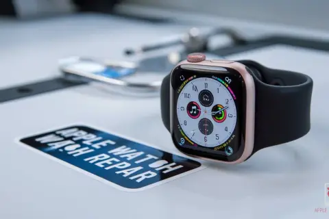 Wymiana baterii Apple Watch: Kiedy, ile kosztuje i czy warto?