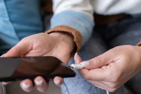 Wymiana baterii Xiaomi: Czy Twój telefon potrzebuje nowej? Koszty i opcje