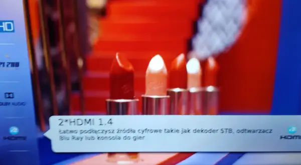 Uciążliwy pasek na Thomson TV? Sprawdź, jak go wyłączyć!