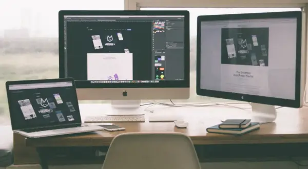 Jaki monitor do laptopa? Odkryj sekret komfortu i produktywności!