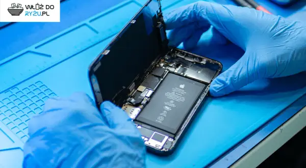Wymiana baterii iPhone Kraków: Cennik, serwisy, czy warto?