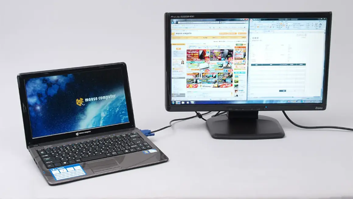 Jak podłączyć monitor do laptopa? Pełny przewodnik krok po kroku